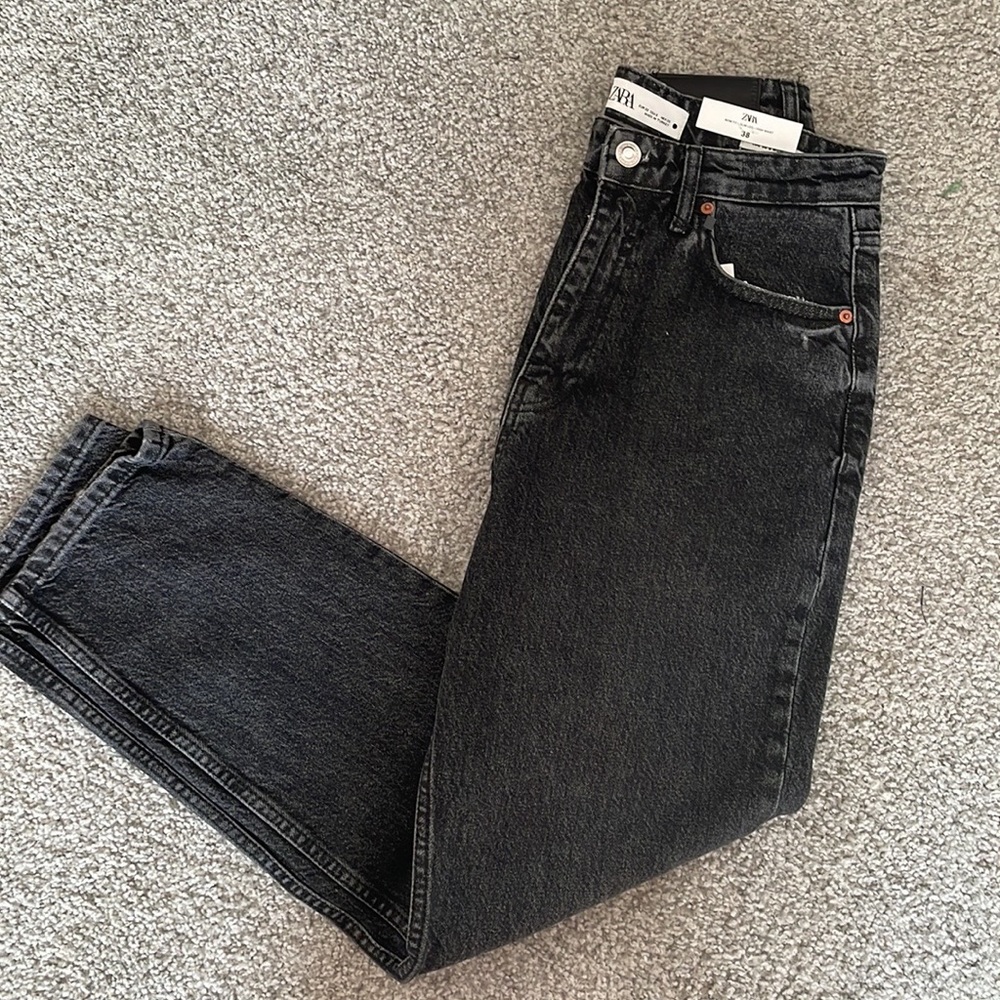 ZARA 90’s mom jeans